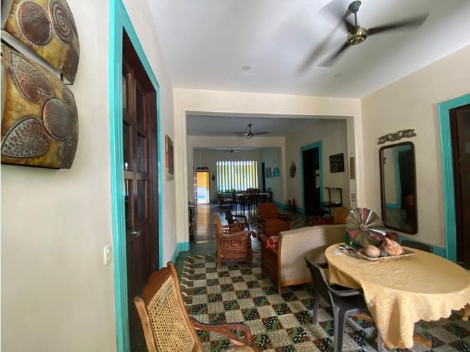 Casa de 9 alcobas en venta en Manga, Cartagena, 402 m² · foto 4 de 18