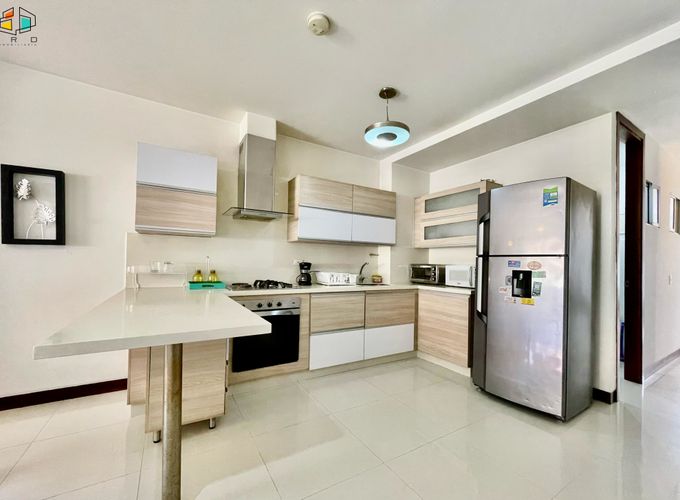 Apartamento de 5 alcobas en arriendo en Conquistadores, Medellín, 160 m² · foto 6 de 24