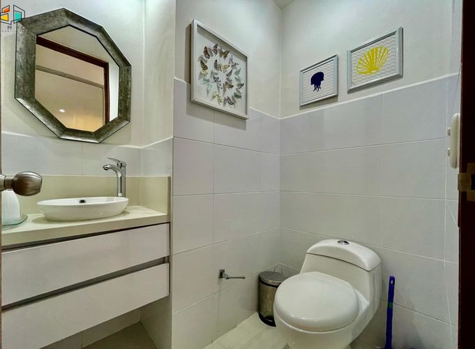 Apartamento de 5 alcobas en arriendo en Conquistadores, Medellín, 160 m² · foto 11 de 24