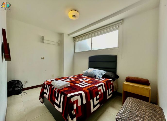 Apartamento de 5 alcobas en arriendo en Conquistadores, Medellín, 160 m² · foto 14 de 24