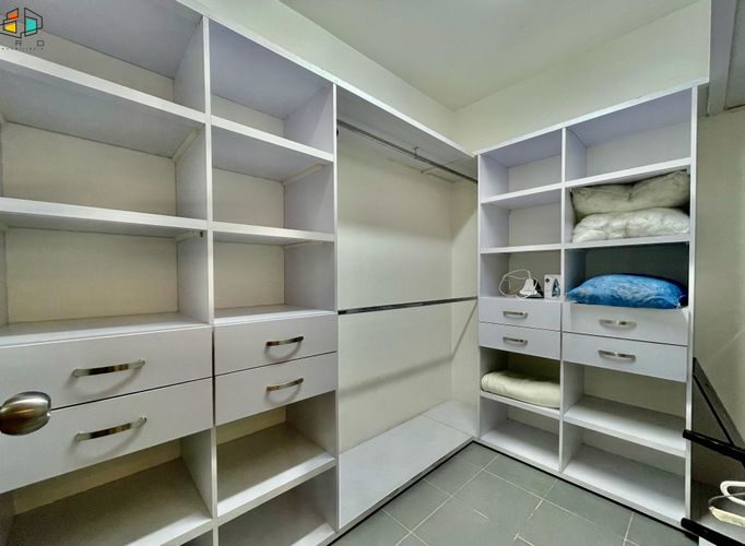 Apartamento de 5 alcobas en arriendo en Conquistadores, Medellín, 160 m² · foto 23 de 24