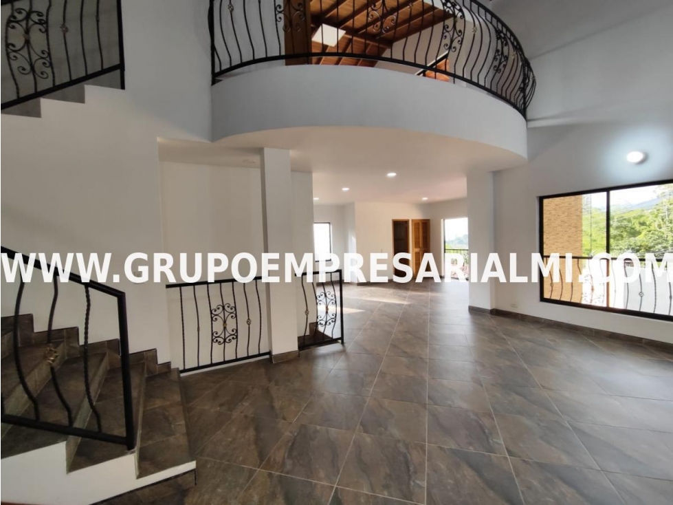 Apartaestudio en  Venta en Escobero, Envigado
