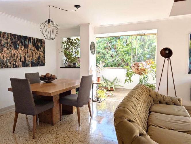 Apartamento de 4 alcobas en venta en El Poblado, Medellín, 223 m² · foto 3 de 24