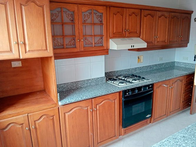 Apartamento de 3 alcobas en arriendo en Laureles, Medellín, 150 m² · foto 6 de 17