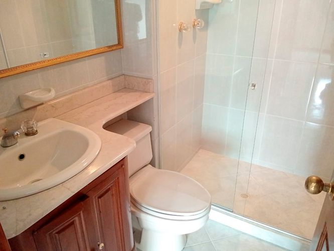 Apartamento de 3 alcobas en arriendo en Laureles, Medellín, 150 m² · foto 14 de 17