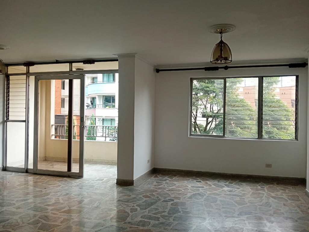 Apartamento en Arriendo en Laureles, Medellín