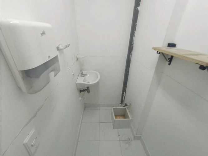 Local en arriendo en Centro, Itagüí, 100 m² · foto 8 de 10