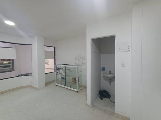 Local en arriendo en La Castellana, Montería, 15 m² · foto 3 de 5