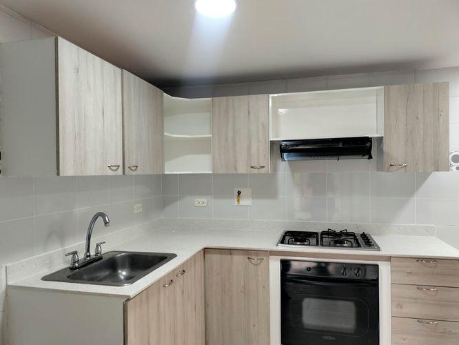 Apartamento de 3 alcobas en arriendo en Otraparte, Envigado, 114 m² · foto 4 de 20