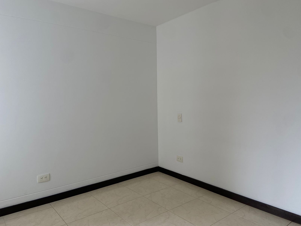 Apartamento en arriendo en Vereda La Doctora, Sabaneta · foto 3 de 20