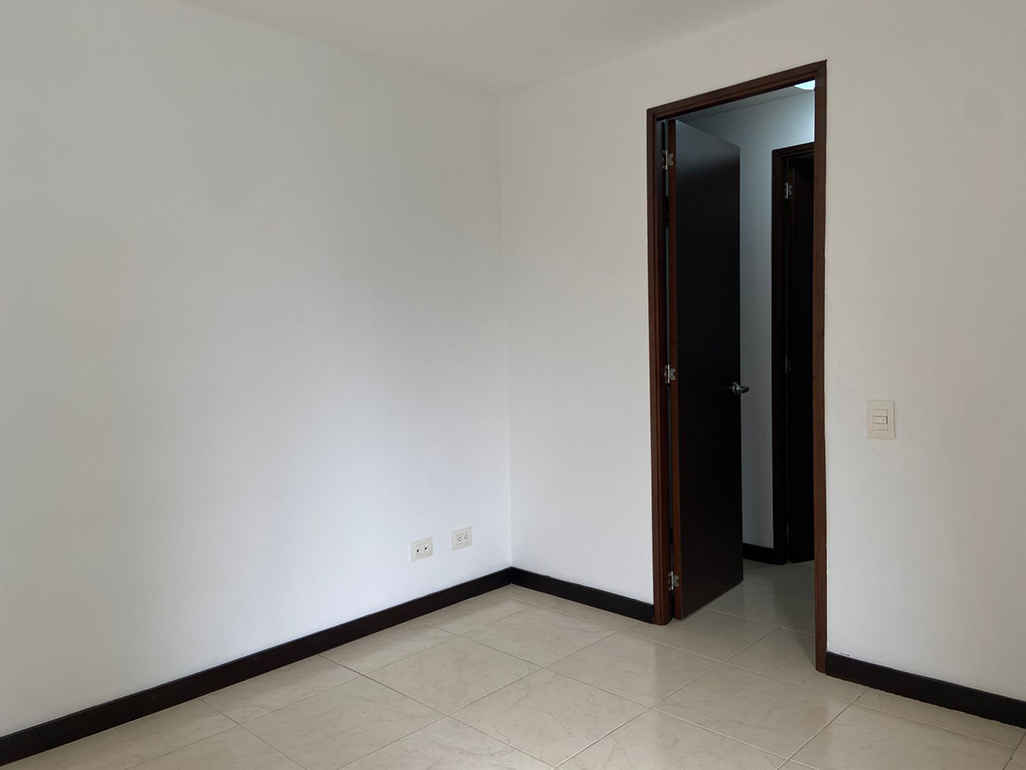 Apartamento en arriendo en Vereda La Doctora, Sabaneta · foto 8 de 20