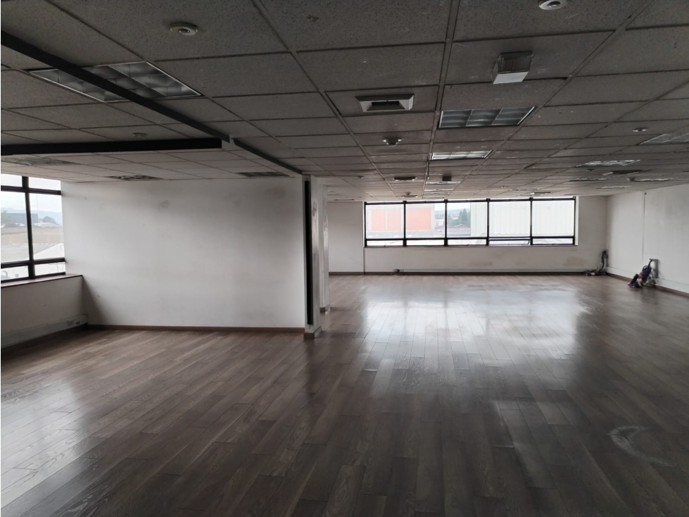 Edificio en  Arriendo en Puente aranda, Bogotá - Miniatura 5