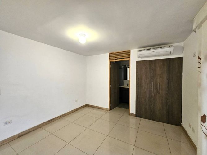 Edificio en arriendo en Santa Monica, Cali, 565 m² · foto 5 de 24