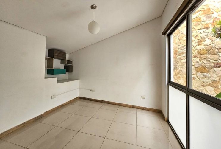 Edificio en arriendo en Santa Monica, Cali, 565 m² · foto 12 de 24
