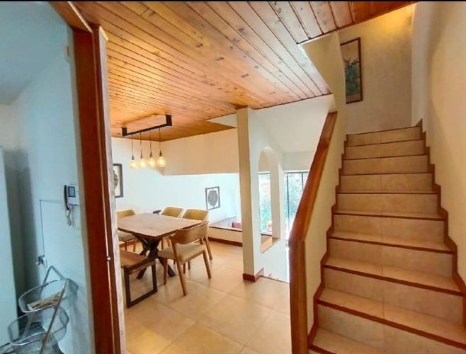 Casa de 3 alcobas en venta en Chicó Navarra, Bogotá, 178 m² · foto 9 de 16