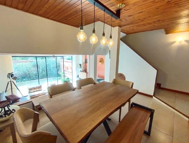 Casa de 3 alcobas en venta en Chicó Navarra, Bogotá, 178 m² · foto 12 de 16