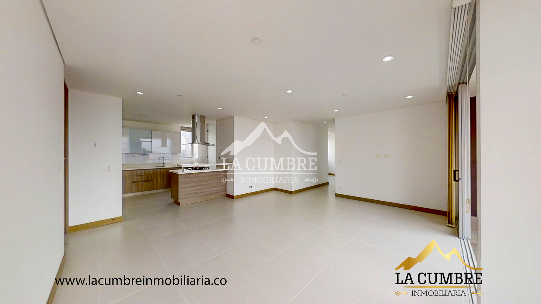 Apartamento en arriendo en Lalinde, Medellín · foto 2 de 17