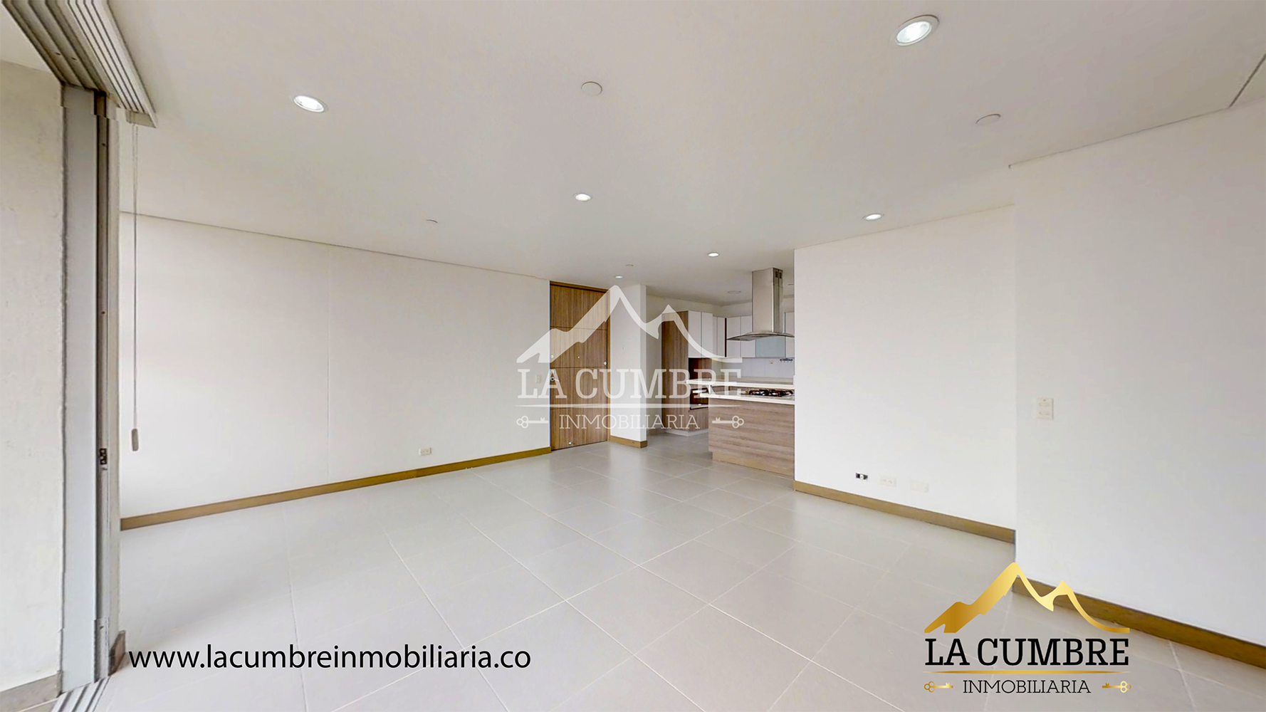 Apartamento en arriendo en Lalinde, Medellín · foto 3 de 17