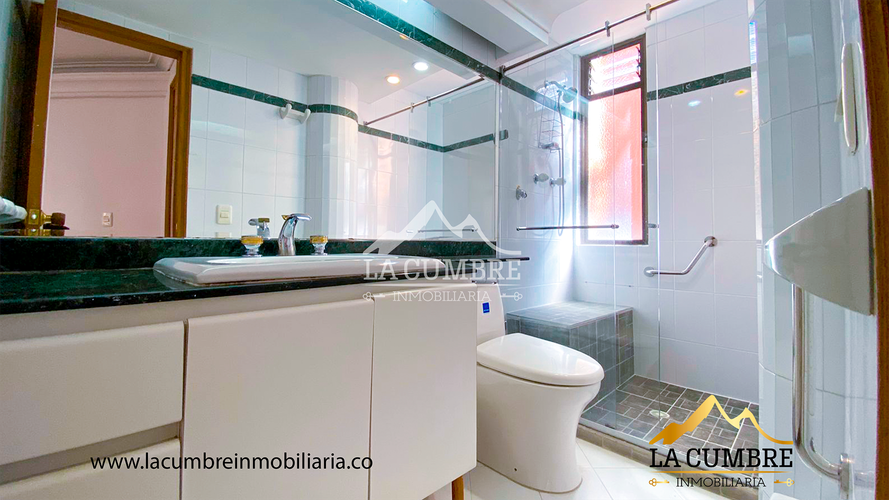 Apartamento de 3 alcobas en venta en Santa Maria De Los Angeles, Medellín, 170 m² · foto 12 de 14