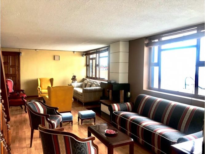 Casa de 6 alcobas en venta en Ingemar, Bogotá, 652 m² · foto 5 de 17