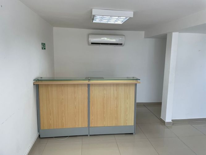 Casa en arriendo en Manga, Cartagena, 250 m² · foto 2 de 9
