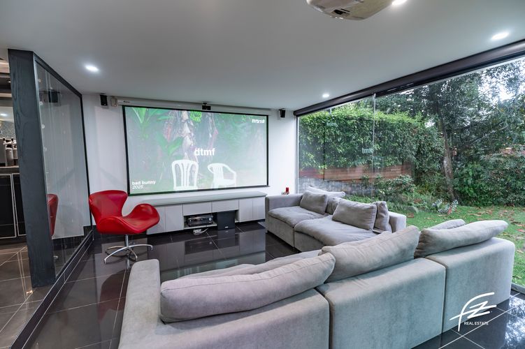 Casa de 5 alcobas en venta en San Lucas, Medellín, 550 m² · foto 16 de 24