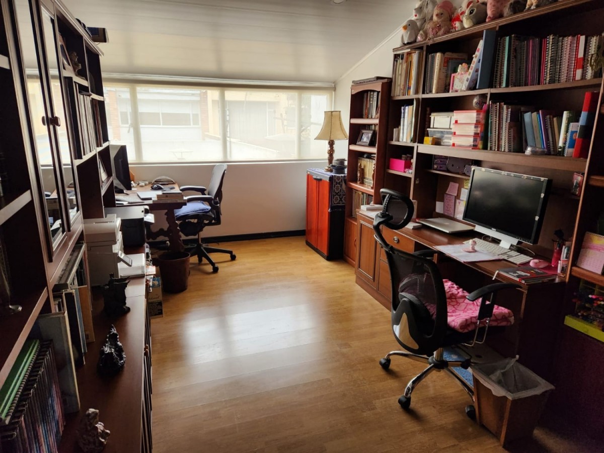 Casa en venta en Cerros De Suba, Bogotá · foto 8 de 24