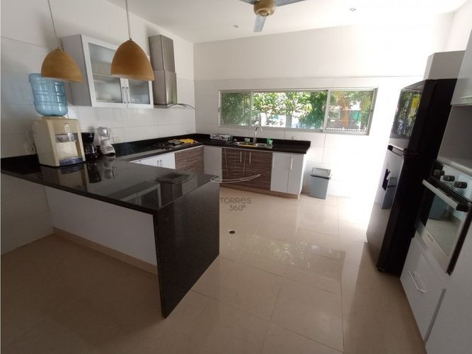 Casa de 5 alcobas en venta en Girardot, Ricaurte, 360 m² · foto 16 de 24