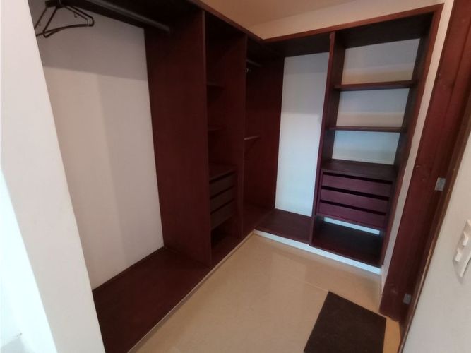 Casa de 5 alcobas en venta en Girardot, Ricaurte, 360 m² · foto 18 de 24