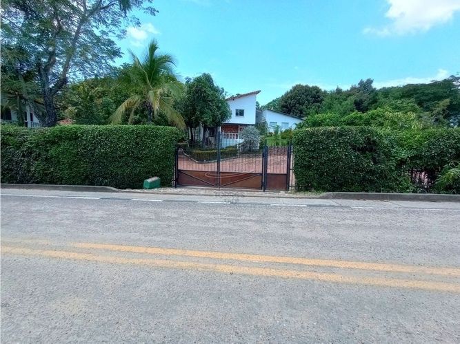 Casa de 5 alcobas en venta en Girardot, Ricaurte, 360 m² · foto 22 de 24