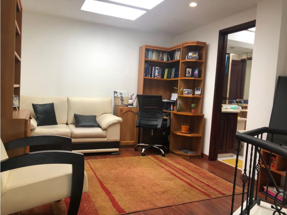 Apartamento en venta en Country Club, Bogotá · foto 6 de 17