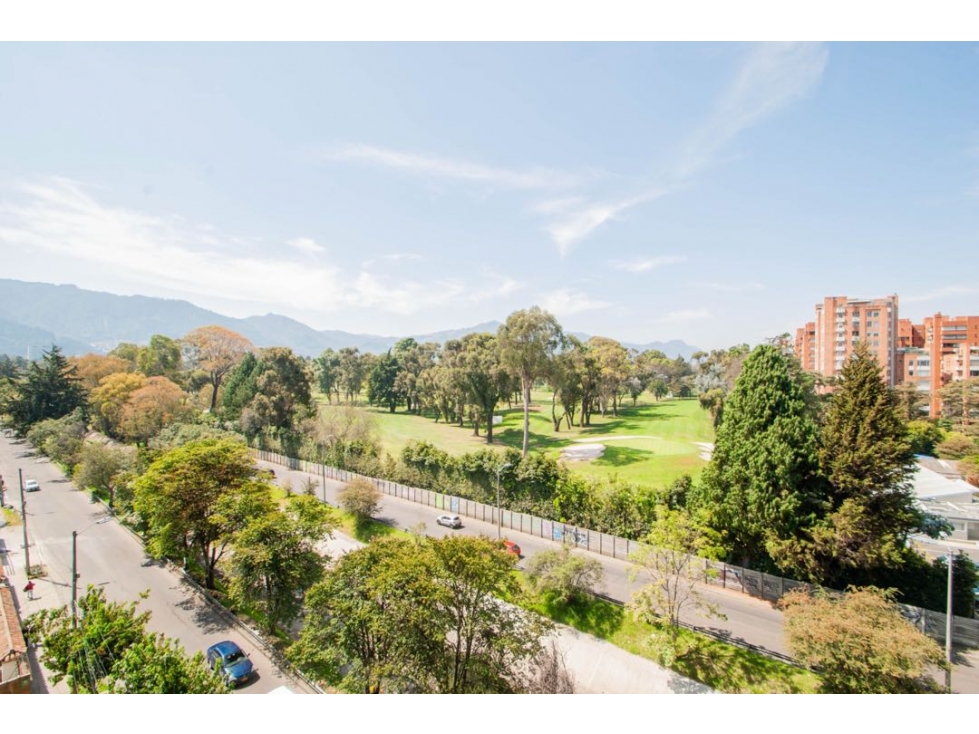 Apartamento en venta en Country Club, Bogotá · foto 11 de 17