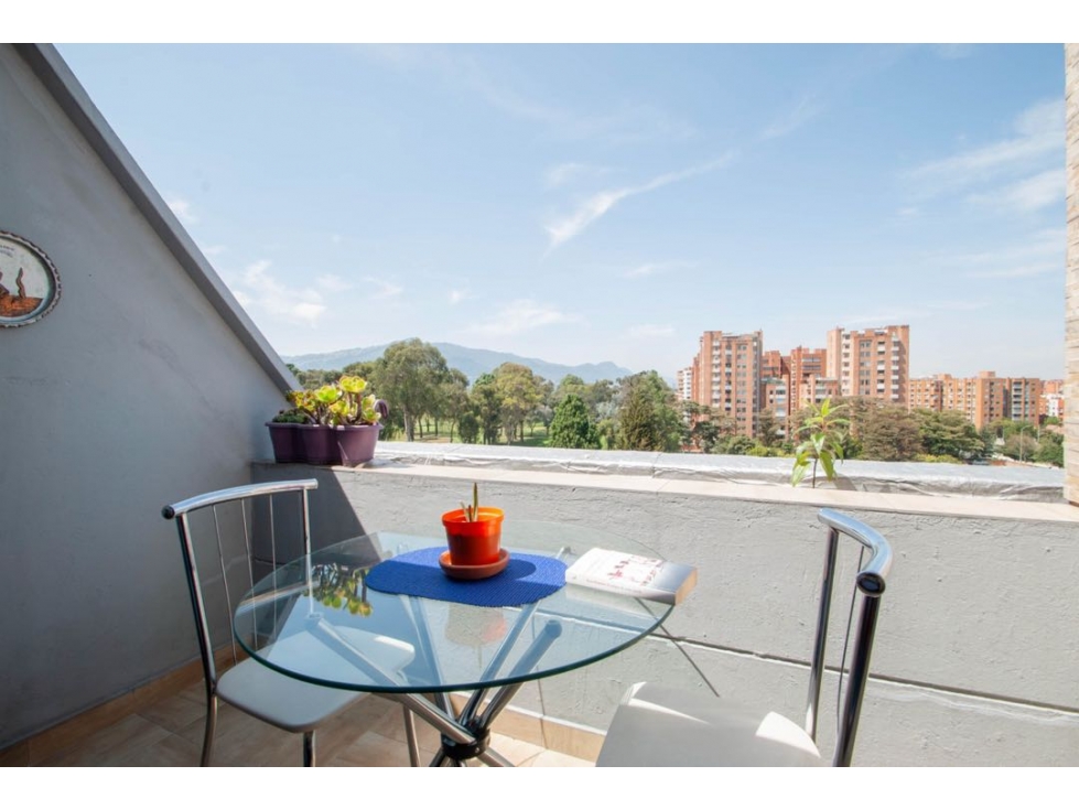Apartamento en venta en Country Club, Bogotá · foto 12 de 17