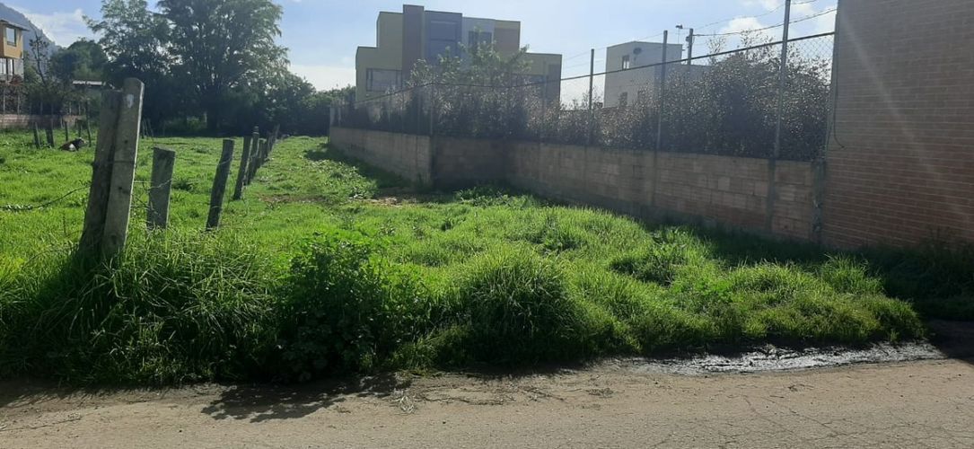 Lote en venta en Cota, 841 m² · foto 9 de 9