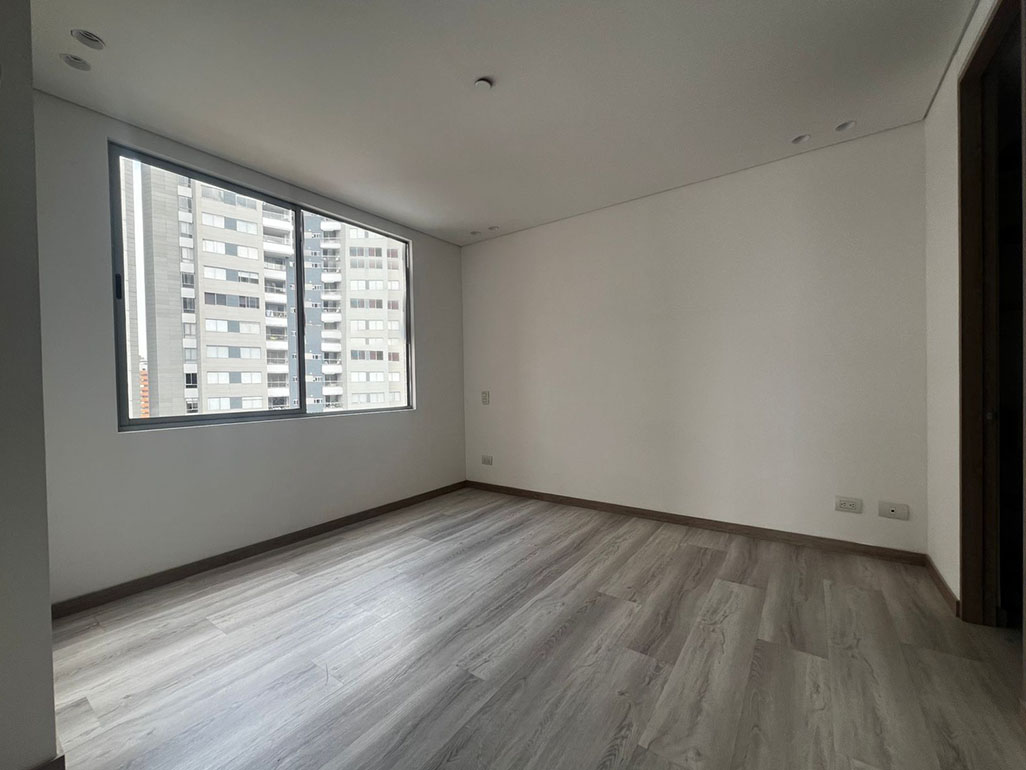 Apartamento en arriendo en Loma Del Esmeraldal, Envigado · foto 11 de 17