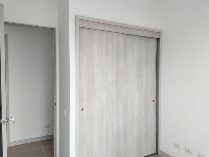 Apartamento de 2 alcobas en arriendo en El Poblado, Medellín, 64 m² · foto 14 de 17