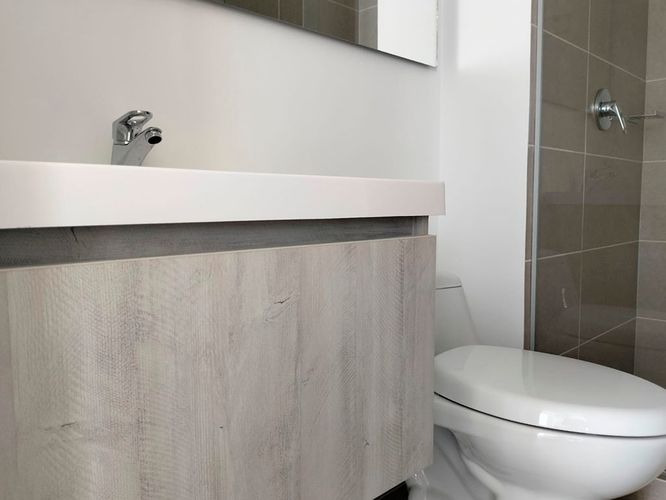 Apartamento de 2 alcobas en arriendo en El Poblado, Medellín, 64 m² · foto 15 de 17