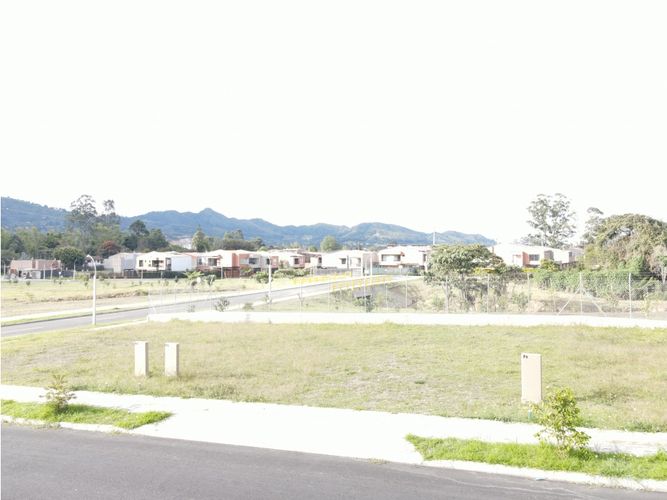 Lote en venta en La Ceja, 102 m² · foto 3 de 11