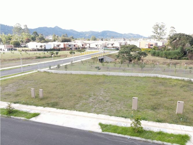 Lote en venta en La Ceja, 102 m² · foto 9 de 11