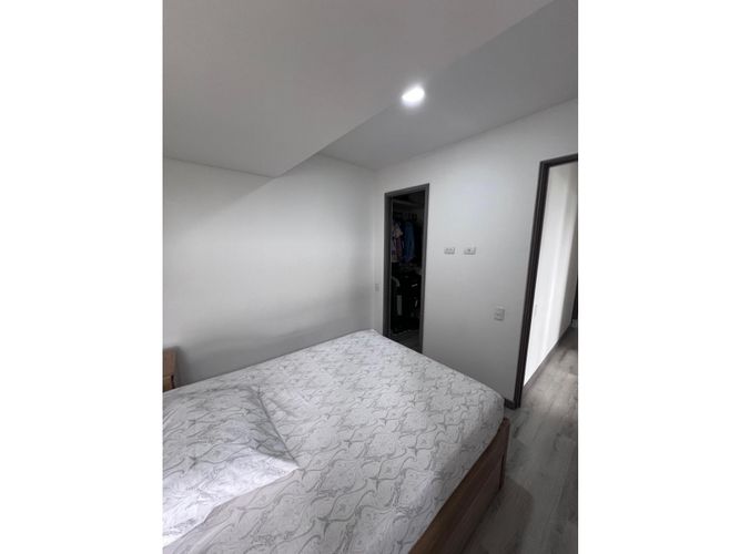Apartamento de 3 alcobas en venta en Las Palmas, Medellín, 64 m² · foto 19 de 24