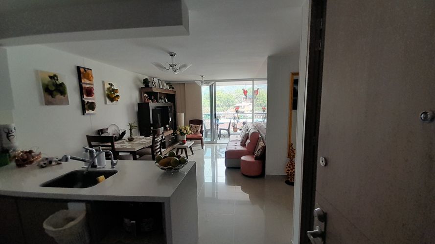 Apartamento en venta en El Recreo, Floridablanca · foto 2 de 24