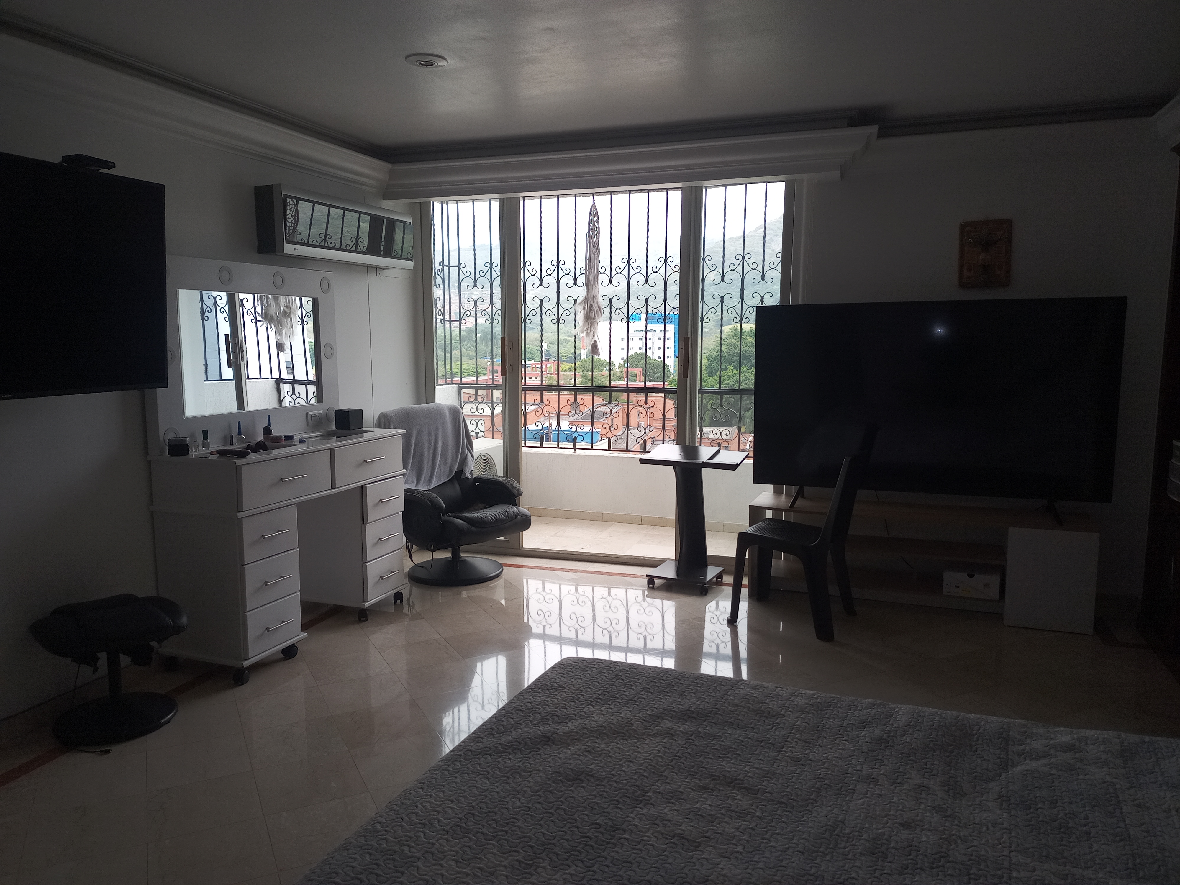 Apartamento en venta en El Refugio, Cali · foto 6 de 14