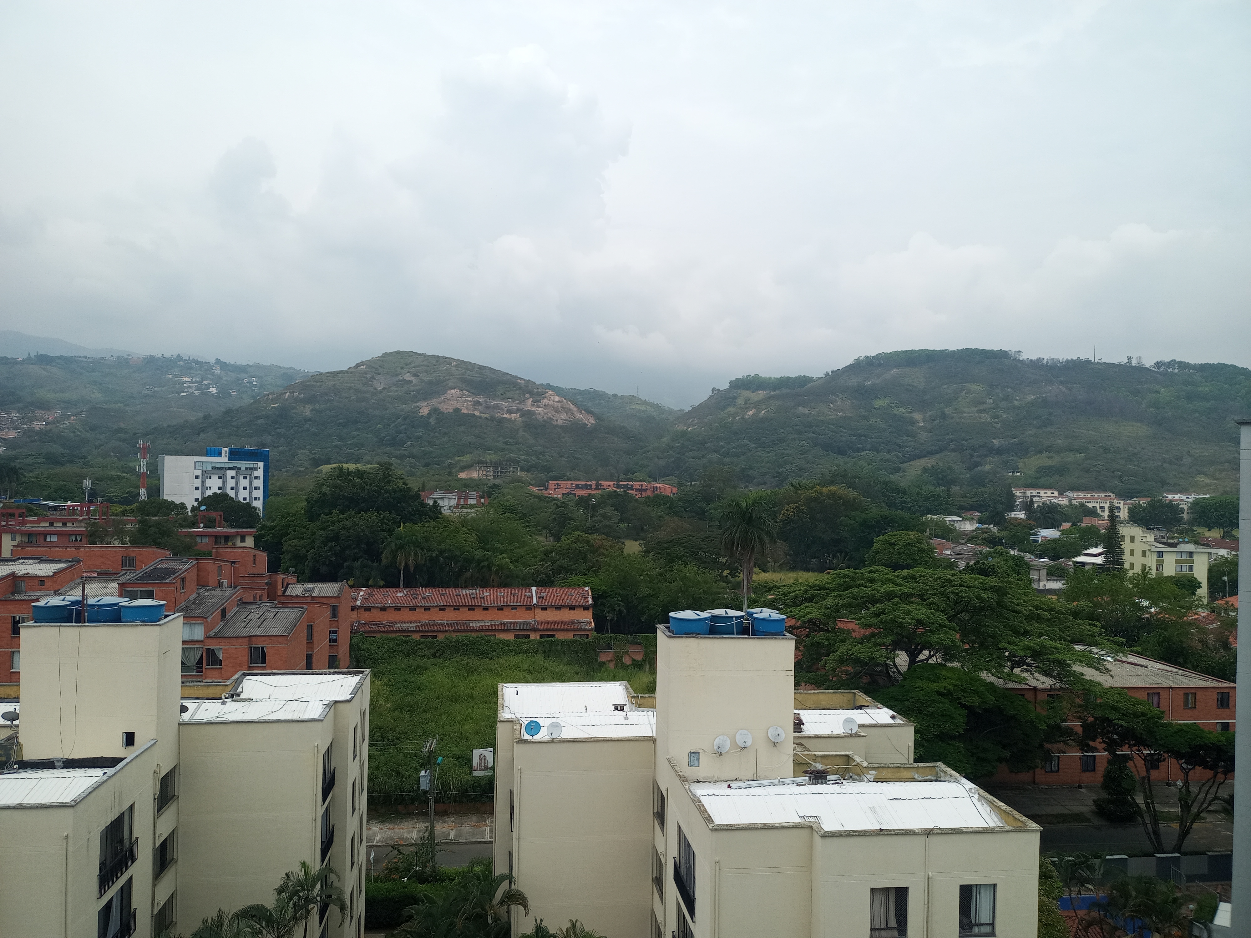 Apartamento en venta en El Refugio, Cali · foto 8 de 14