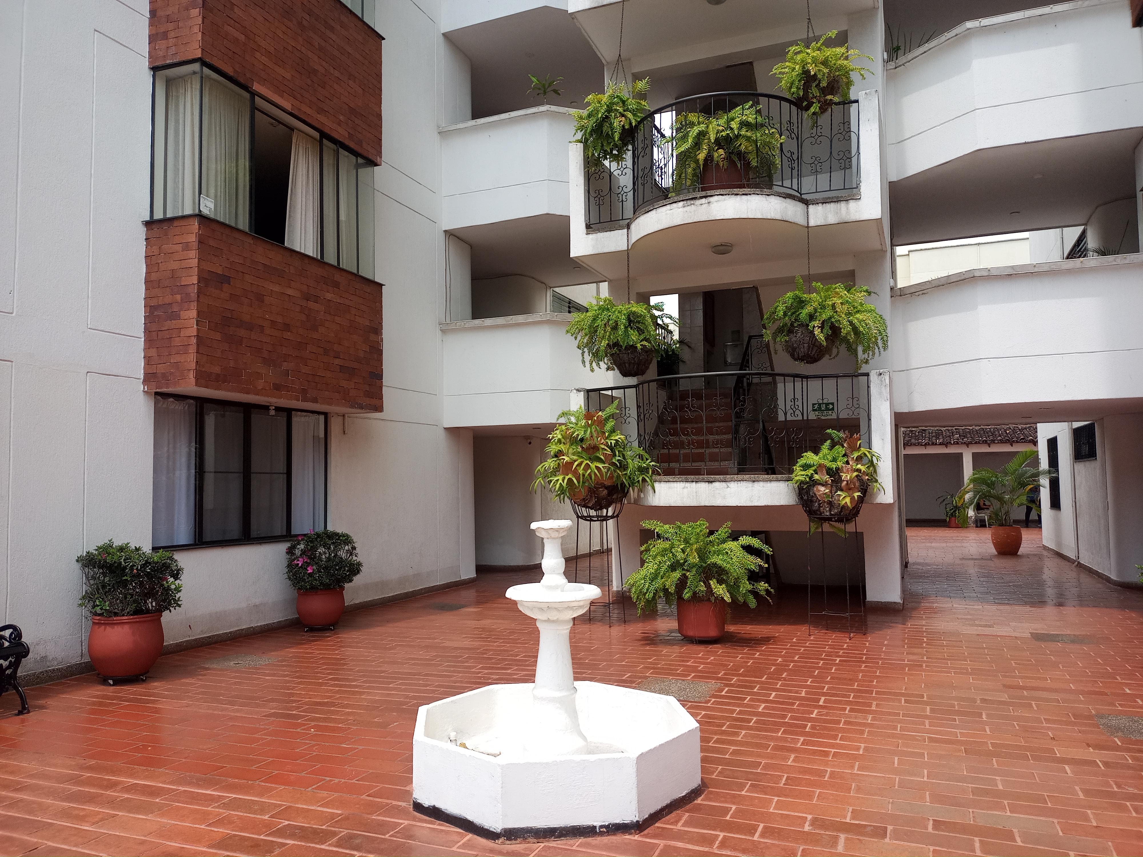 Apartamento en venta en El Refugio, Cali · foto 11 de 14