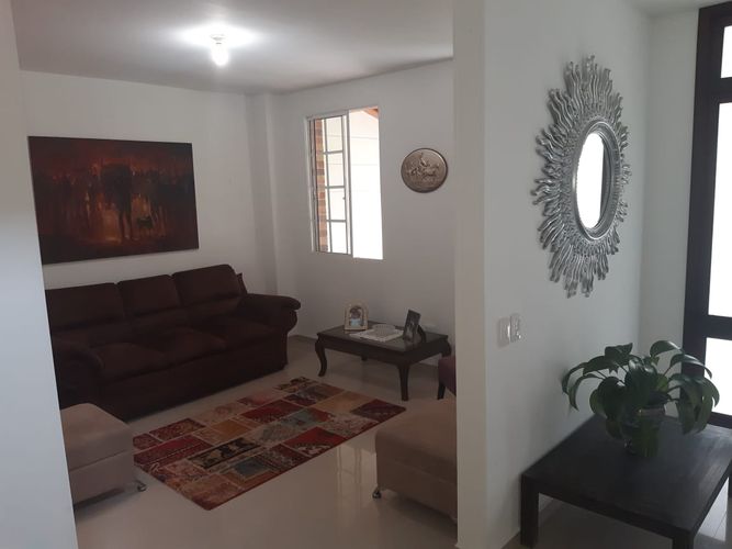 Casa de 5 alcobas en venta en Cn. Menzuly Campestre, Piedecuesta, 620 m² · foto 9 de 20