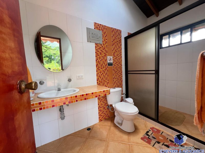 2BR House in Centro for Sale - 2