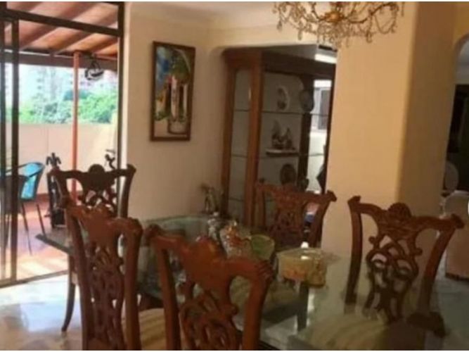 Apartamento de 4 alcobas en venta en Mejoras Publicas, Bucaramanga, 174 m² · foto 2 de 11