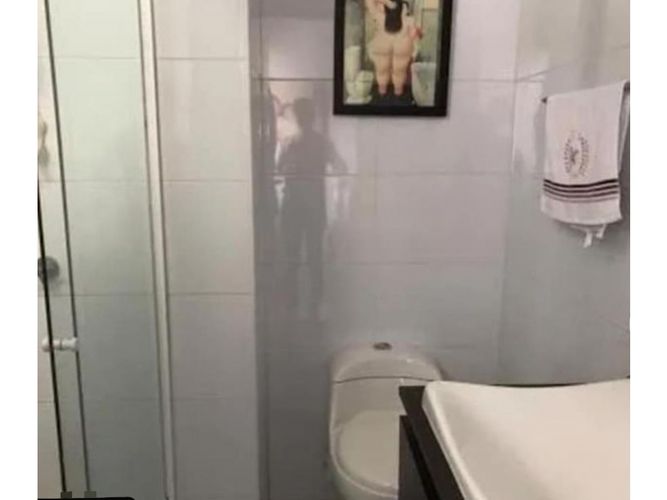 Apartamento de 4 alcobas en venta en Mejoras Publicas, Bucaramanga, 174 m² · foto 8 de 11