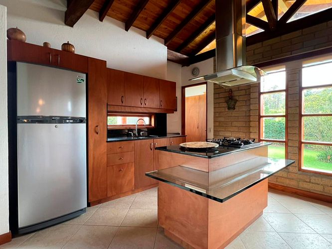 Casa de 2 alcobas en venta en Llano Grande, Rionegro, 270 m² · foto 6 de 17