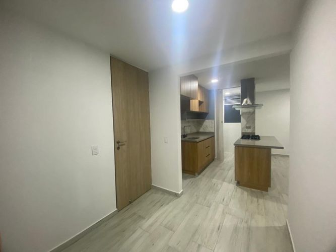 Apartamento de 3 alcobas en venta en El Porvenir, Rionegro, 58 m² · foto 2 de 24